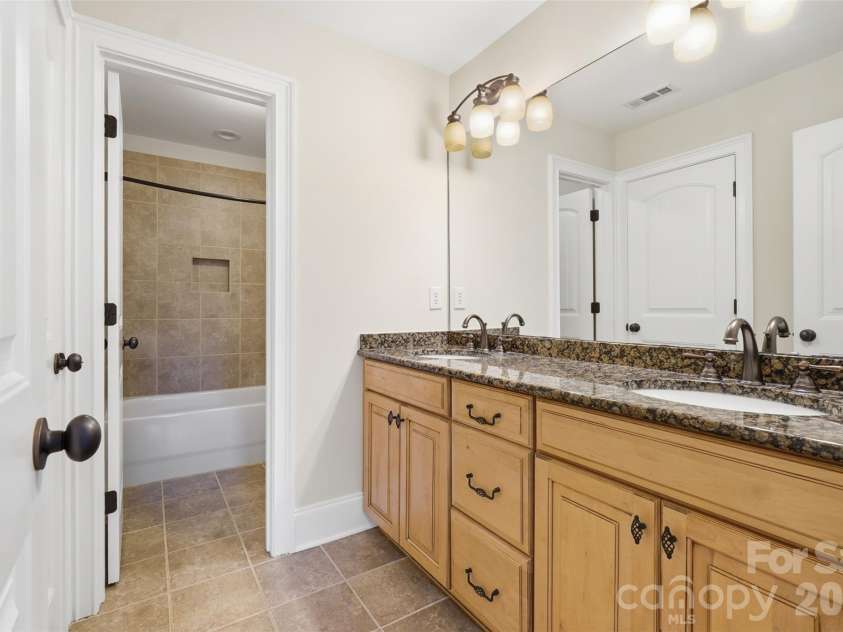 1170 Iyeye Street, Rock Hill, SC 29730.  MLS# CAR4399771, YatesRealty ID 37668. 