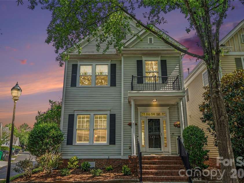 12711 James Blakeney Avenue, Charlotte, NC 28277.  MLS# CAR4400729, YatesRealty ID 37669. 