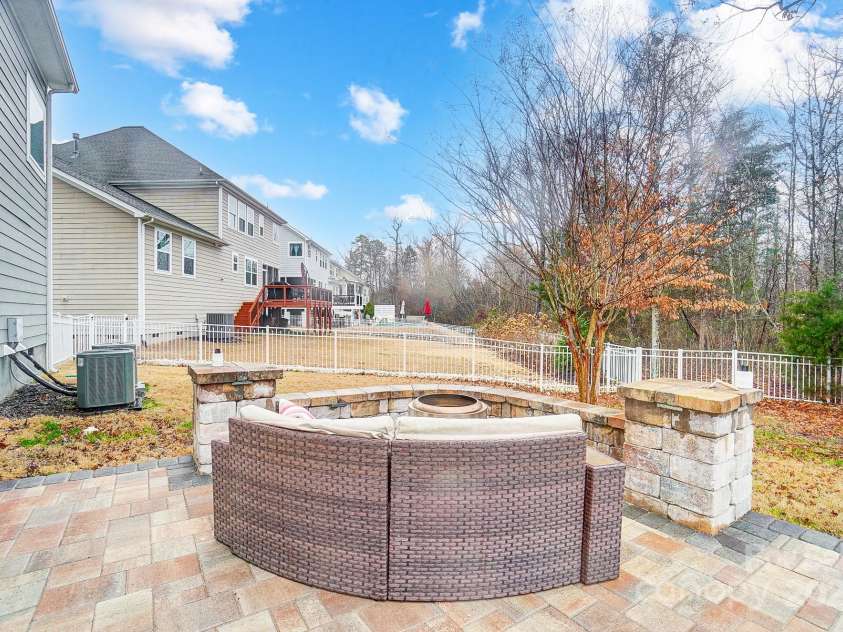 1126 Snowbird Lane, Waxhaw, NC 28173.  MLS# CAR4222147, YatesRealty ID 3767. 