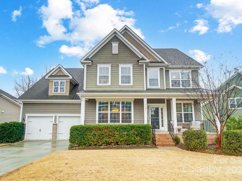 1126 Snowbird Lane, Waxhaw, NC 28173.  MLS# CAR4222147, YatesRealty ID 3767. Beautiful and well-maintained home.