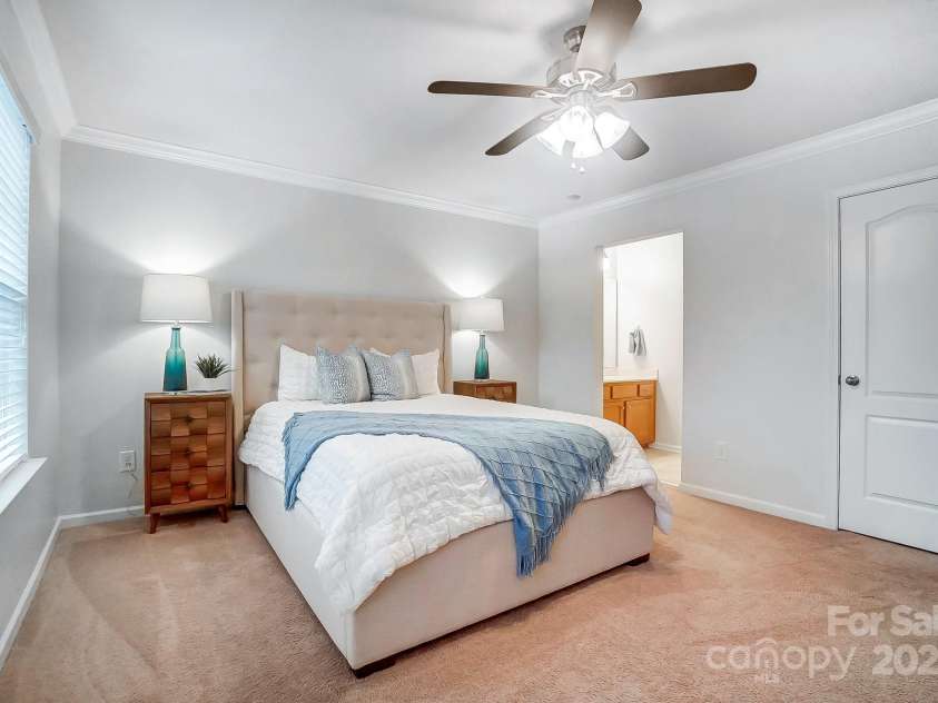 1126 Snowbird Lane, Waxhaw, NC 28173.  MLS# CAR4222147, YatesRealty ID 3767. Two upstairs bedrooms have private sinks in their Jack and Jill set up.