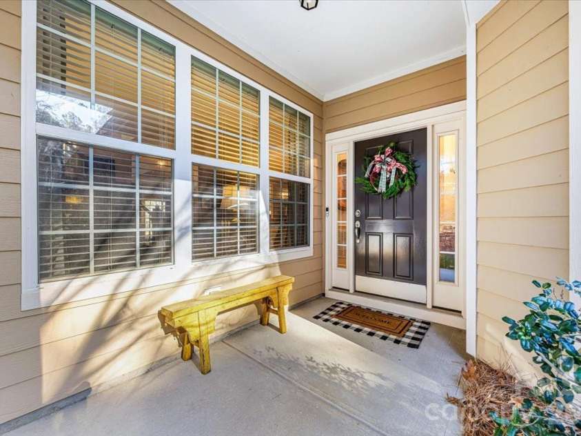 718 Deerbrook Lane, Tega Cay, SC 29708.  MLS# CAR4326224, YatesRealty ID 3767. 