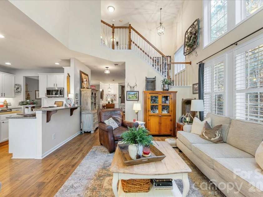718 Deerbrook Lane, Tega Cay, SC 29708.  MLS# CAR4326224, YatesRealty ID 3767. 