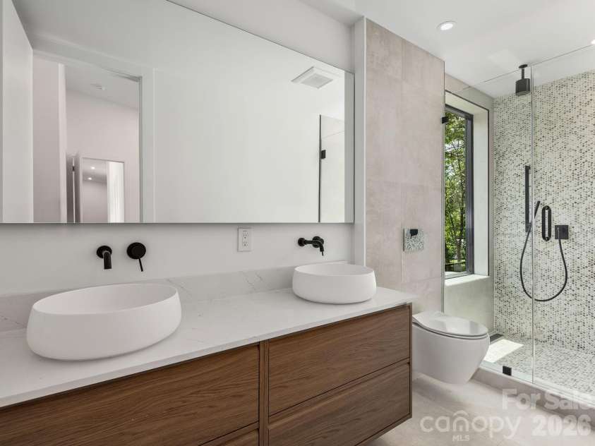 78 Manchester Way, Mills River, NC 28759.  MLS# CAR4343578, YatesRealty ID 3767. 