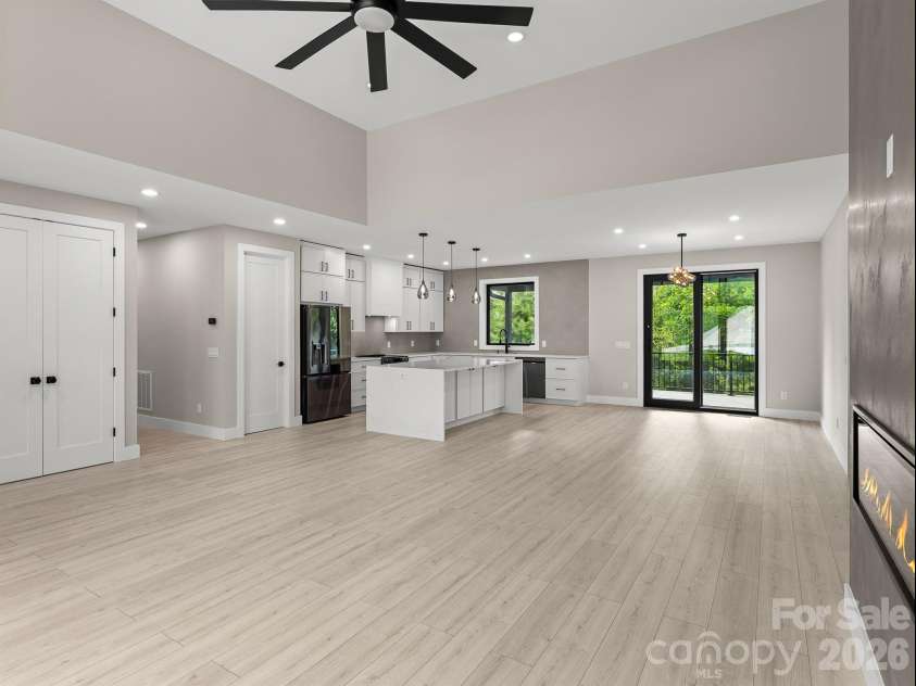 4 Tremorra Trail, Leicester, NC 28748.  MLS# CAR4399851, YatesRealty ID 37670. 