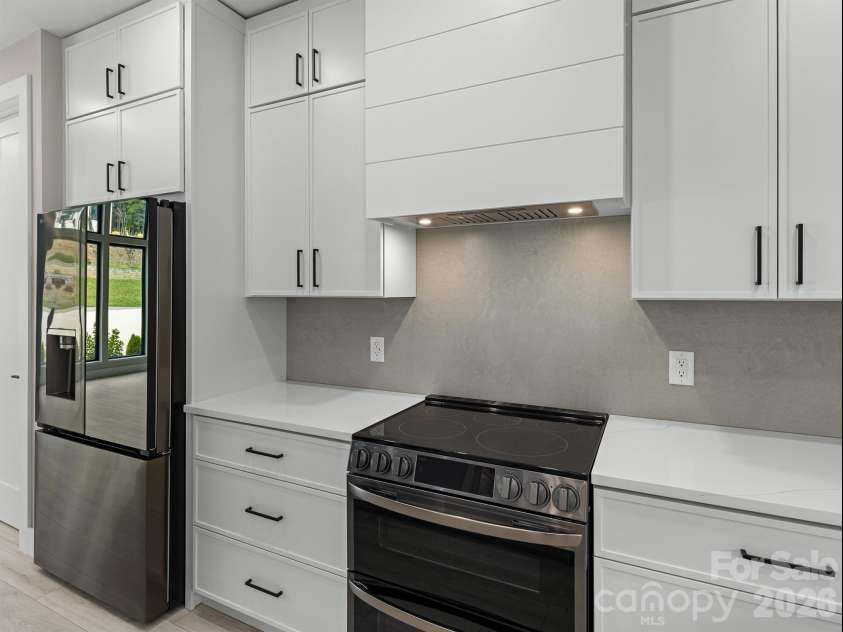 4 Tremorra Trail, Leicester, NC 28748.  MLS# CAR4399851, YatesRealty ID 37670. 