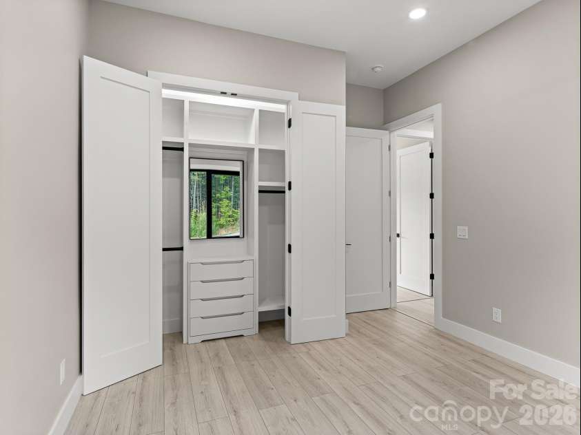 4 Tremorra Trail, Leicester, NC 28748.  MLS# CAR4399851, YatesRealty ID 37670. 