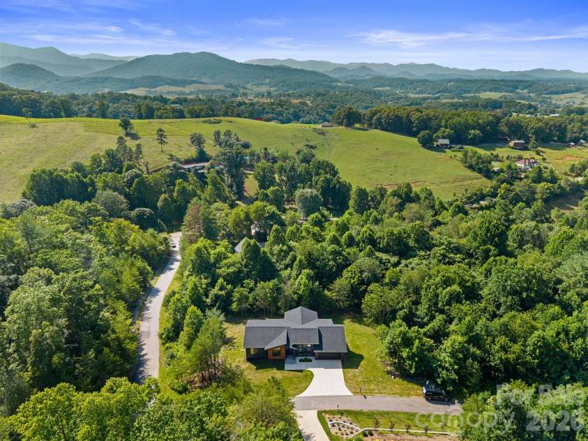 4 Tremorra Trail, Leicester, NC 28748.  MLS# CAR4399851, YatesRealty ID 37670. 