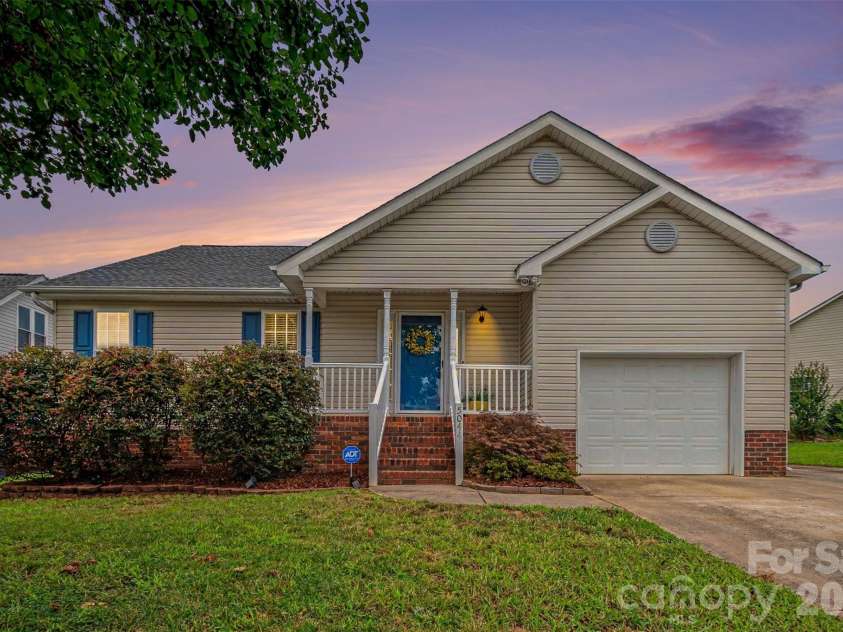 5044 Daffodil Lane, Concord, NC 28025.  MLS# CAR4400665, YatesRealty ID 37671. 