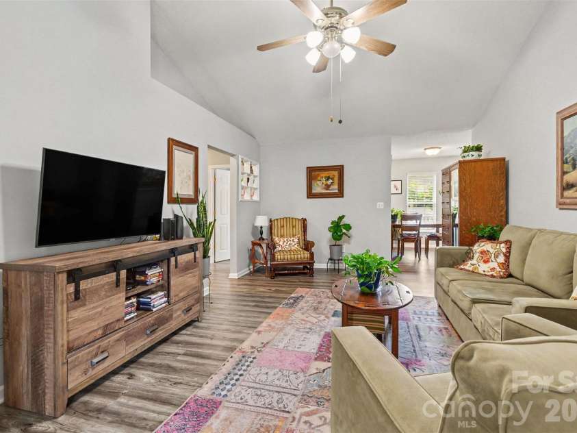 5044 Daffodil Lane, Concord, NC 28025.  MLS# CAR4400665, YatesRealty ID 37671. 