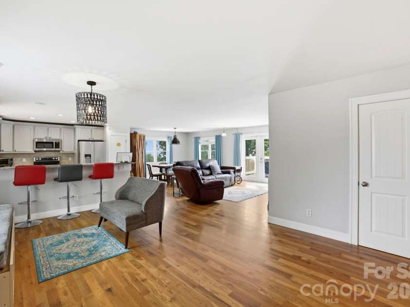 26 Crestwood Drive, Arden, NC 28704.  MLS# CAR4400337, YatesRealty ID 37672. Entrance to open floor plan