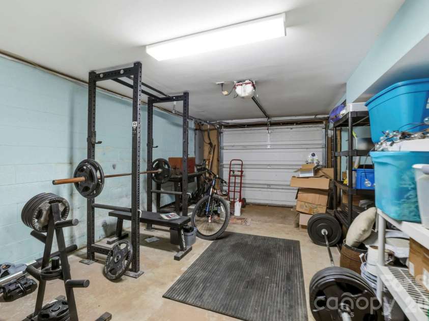 26 Crestwood Drive, Arden, NC 28704.  MLS# CAR4400337, YatesRealty ID 37672. Garage