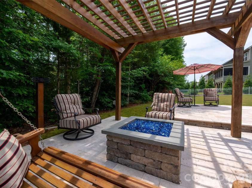 1809 Trading Path Lane, Waxhaw, NC 28173.  MLS# CAR4396687, YatesRealty ID 37673. 