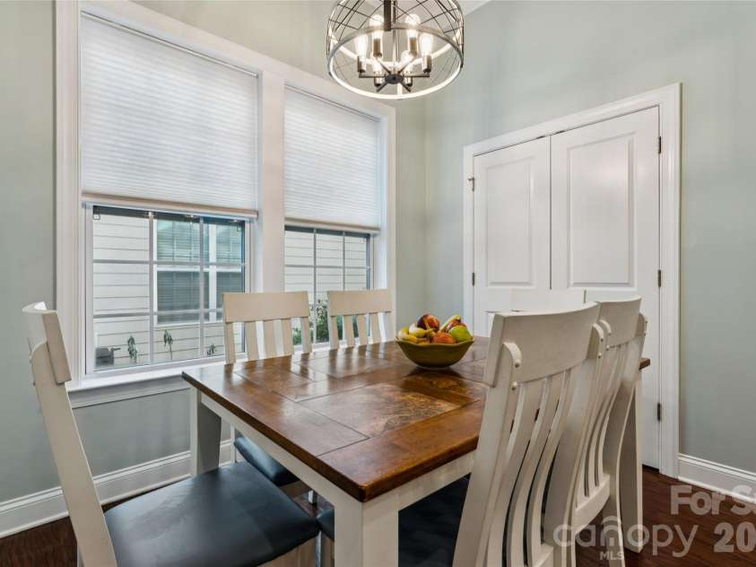 123 Tomahawk Drive, Mooresville, NC 28117.  MLS# CAR4401641, YatesRealty ID 37674. 