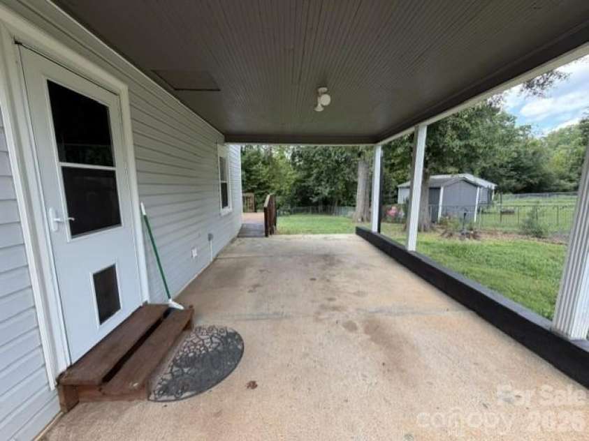 648 Summerow Road, Stanley, NC 28164.  MLS# CAR4402573, YatesRealty ID 37677. 
