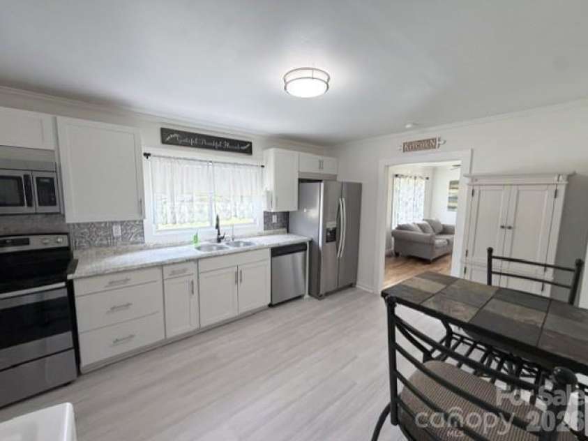 648 Summerow Road, Stanley, NC 28164.  MLS# CAR4402573, YatesRealty ID 37677. 