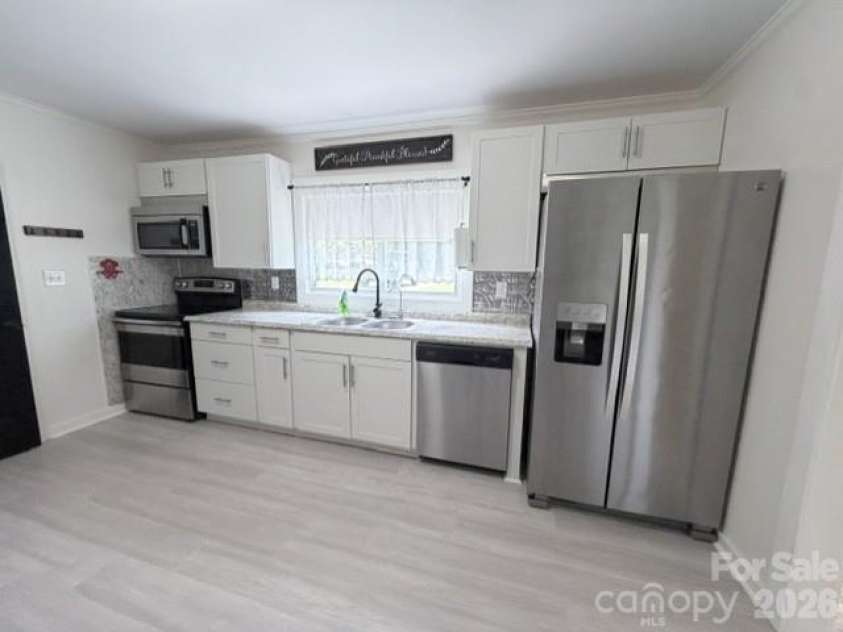 648 Summerow Road, Stanley, NC 28164.  MLS# CAR4402573, YatesRealty ID 37677. 