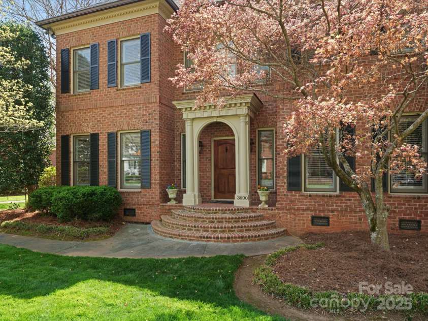 3600 Castellaine Drive, Charlotte, NC 28226.  MLS# CAR4240669, YatesRealty ID 3768. 