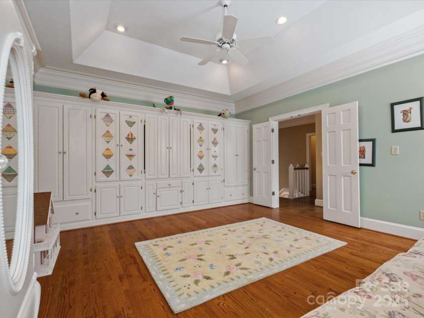 3600 Castellaine Drive, Charlotte, NC 28226.  MLS# CAR4240669, YatesRealty ID 3768. 