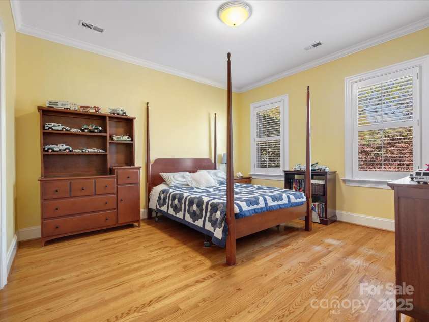 3600 Castellaine Drive, Charlotte, NC 28226.  MLS# CAR4240669, YatesRealty ID 3768. 