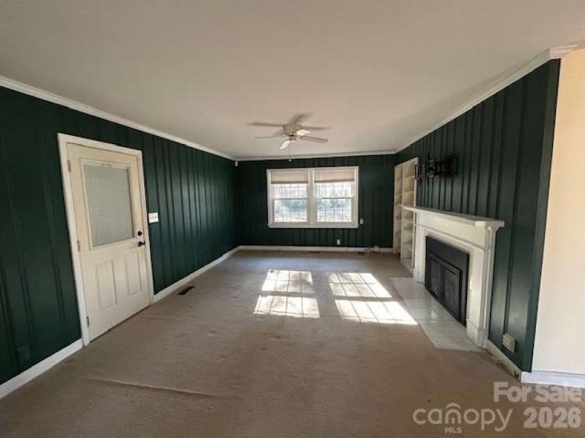 408 Gillsbrook Road, Lancaster, SC 29720.  MLS# CAR4354269, YatesRealty ID 3768. 