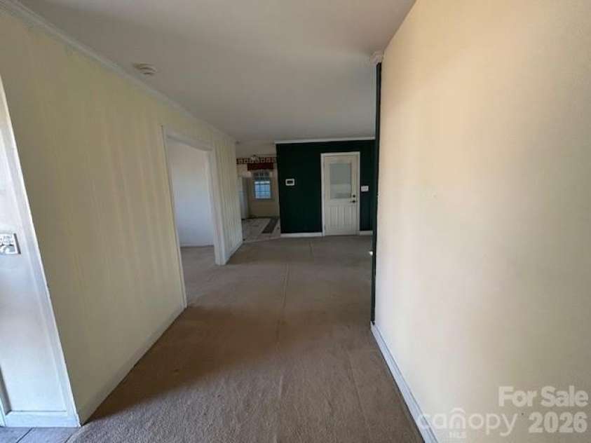 408 Gillsbrook Road, Lancaster, SC 29720.  MLS# CAR4354269, YatesRealty ID 3768. 