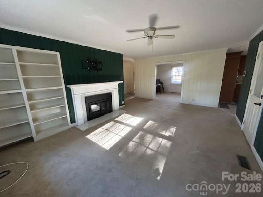408 Gillsbrook Road, Lancaster, SC 29720.  MLS# CAR4354269, YatesRealty ID 3768. 