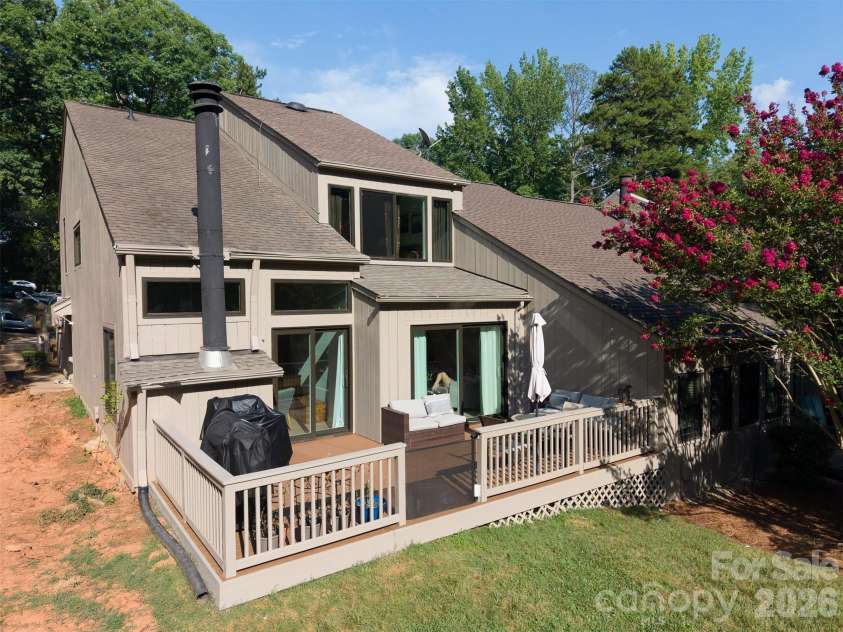 31 Old Post Road, Clover, SC 29710.  MLS# CAR4401963, YatesRealty ID 37680. 