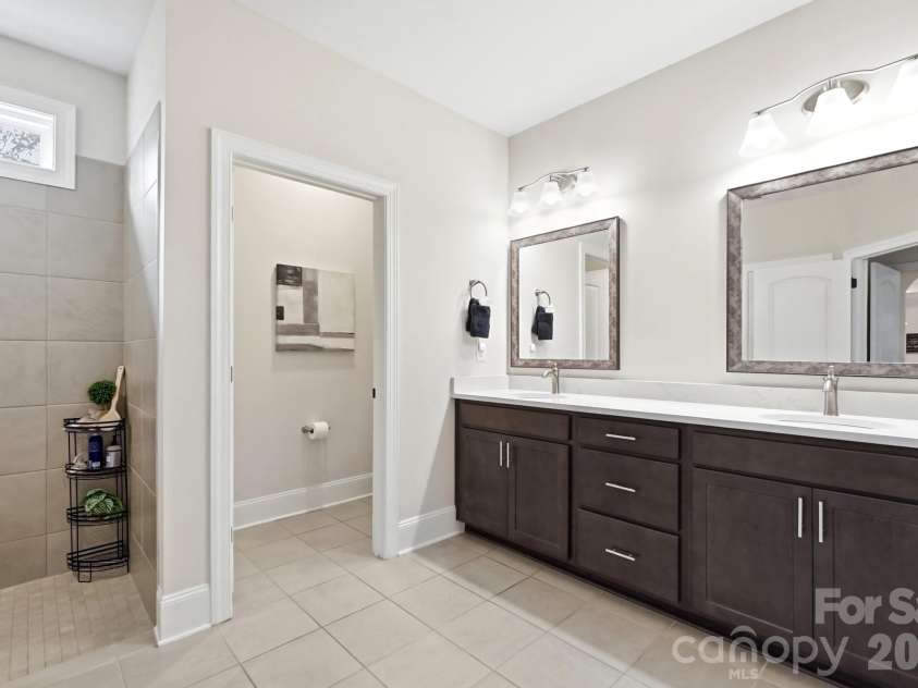 3006 Constitution Lane, Gastonia, NC 28056.  MLS# CAR4402894, YatesRealty ID 37685. 