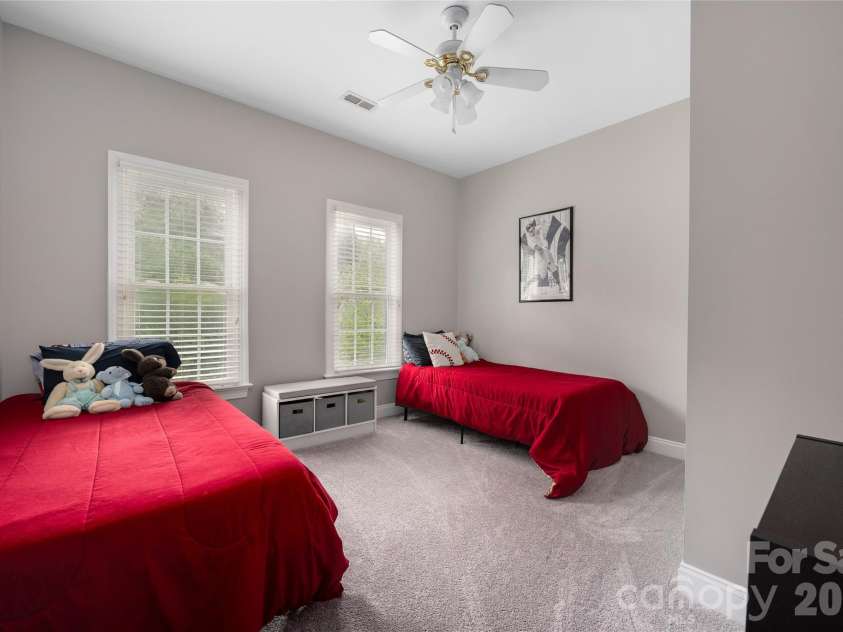 4034 Nicole Eileen Lane, Charlotte, NC 28216.  MLS# CAR4403119, YatesRealty ID 37687. Guest room3