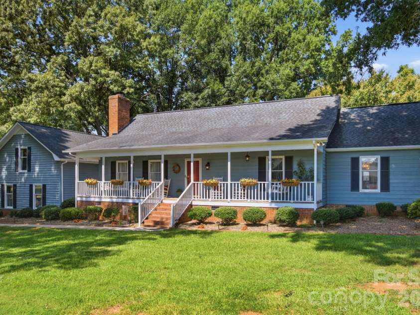 9319 Old Gold Mine Court, Mint Hill, NC 28227.  MLS# CAR4418755, YatesRealty ID 37689. 