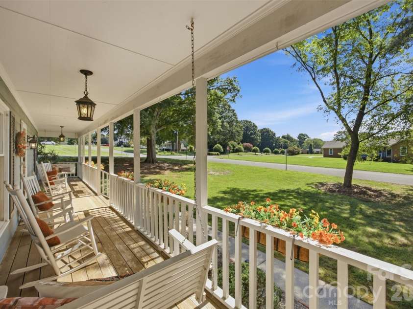 9319 Old Gold Mine Court, Mint Hill, NC 28227.  MLS# CAR4418755, YatesRealty ID 37689. 