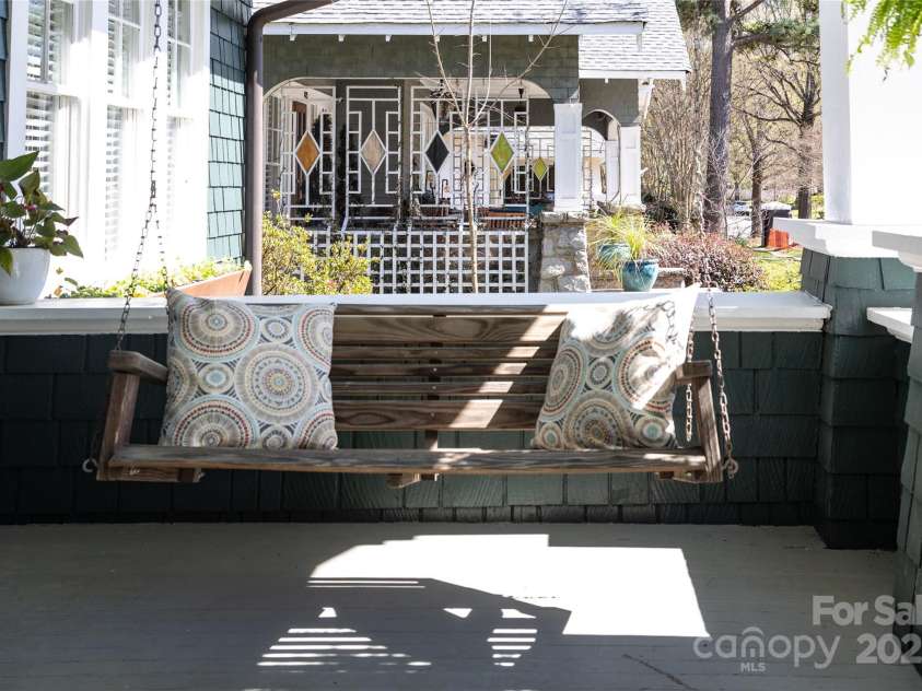 809 Worthington Avenue, Charlotte, NC 28203.  MLS# CAR4230687, YatesRealty ID 3769. 