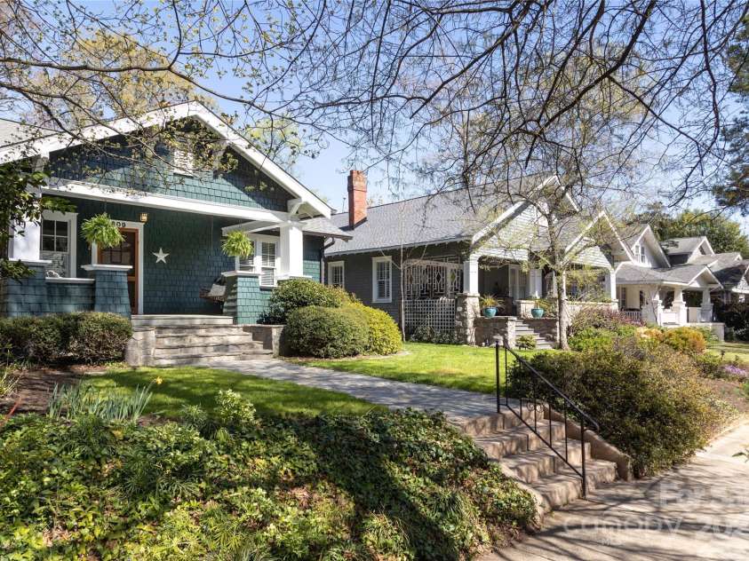 809 Worthington Avenue, Charlotte, NC 28203.  MLS# CAR4230687, YatesRealty ID 3769. Street view