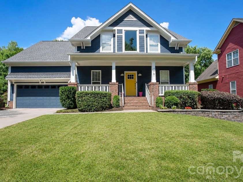 7761 Trailridge Drive, Fort Mill, SC 29708.  MLS# CAR4401604, YatesRealty ID 37690. 