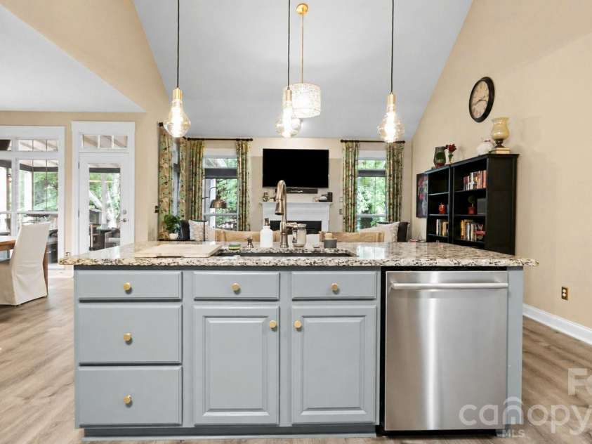 7761 Trailridge Drive, Fort Mill, SC 29708.  MLS# CAR4401604, YatesRealty ID 37690. 