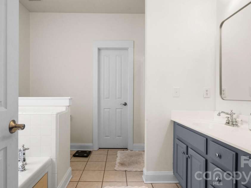 7761 Trailridge Drive, Fort Mill, SC 29708.  MLS# CAR4401604, YatesRealty ID 37690. 