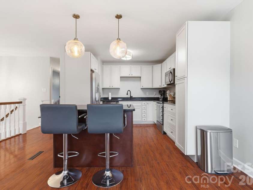 2080 South Point Road, Belmont, NC 28012.  MLS# CAR4404063, YatesRealty ID 37691. 