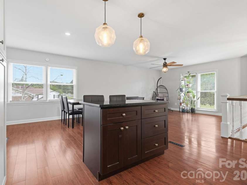 2080 South Point Road, Belmont, NC 28012.  MLS# CAR4404063, YatesRealty ID 37691. 