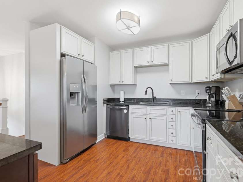2080 South Point Road, Belmont, NC 28012.  MLS# CAR4404063, YatesRealty ID 37691. 