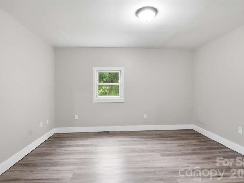 149 Melrose Drive, Concord, NC 28025.  MLS# CAR4402851, YatesRealty ID 37692. 
