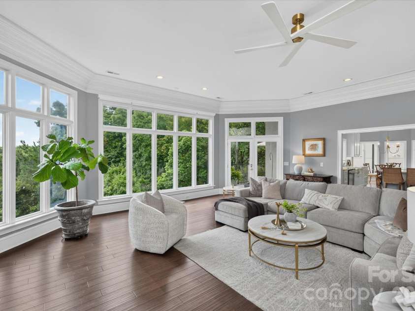 6812 Linkside Court, Charlotte, NC 28277.  MLS# CAR4402893, YatesRealty ID 37693. 