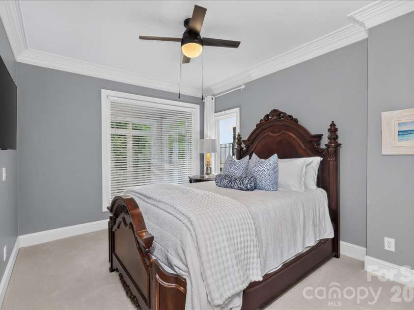 6812 Linkside Court, Charlotte, NC 28277.  MLS# CAR4402893, YatesRealty ID 37693. 