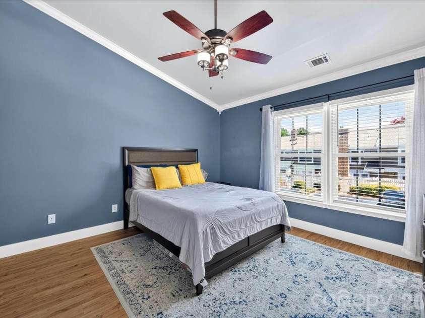8220 Legare Court, Charlotte, NC 28210.  MLS# CAR4397513, YatesRealty ID 37694. Spacious primary suite with vaulted ceilings