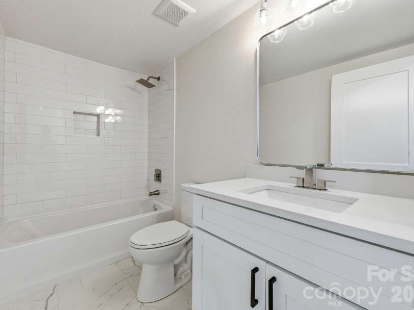285 Cherry Street, Rock Hill, SC 29730.  MLS# CAR4404274, YatesRealty ID 37695. 