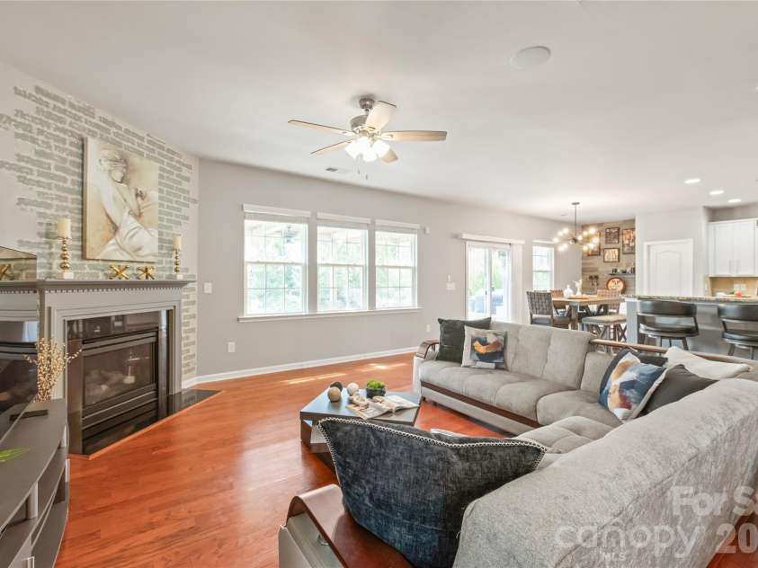 2656 Southern Trace Drive, Waxhaw, NC 28173.  MLS# CAR4399759, YatesRealty ID 37696. 