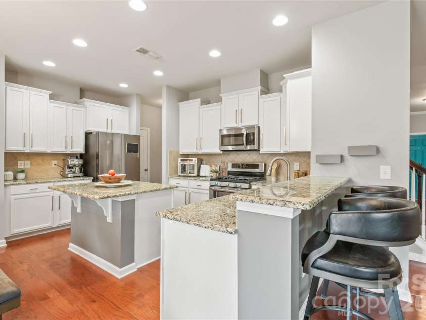2656 Southern Trace Drive, Waxhaw, NC 28173.  MLS# CAR4399759, YatesRealty ID 37696. 