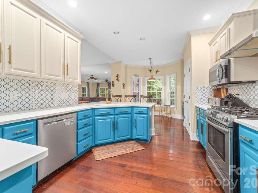 15002 Dexter Lemmond Court, Charlotte, NC 28227.  MLS# CAR4404567, YatesRealty ID 37697. 