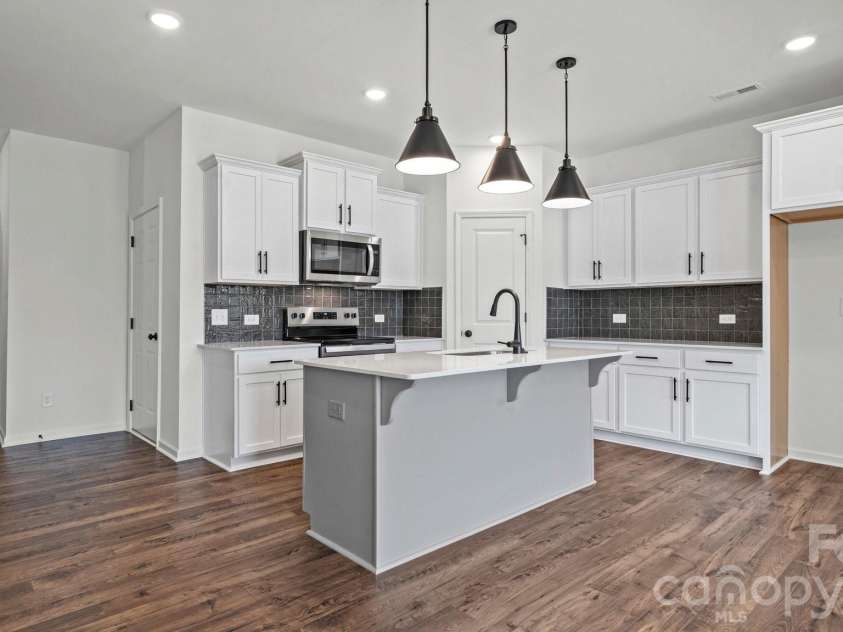 212 Northern Star Drive, Monroe, NC 28110.  MLS# CAR4404291, YatesRealty ID 37698. 