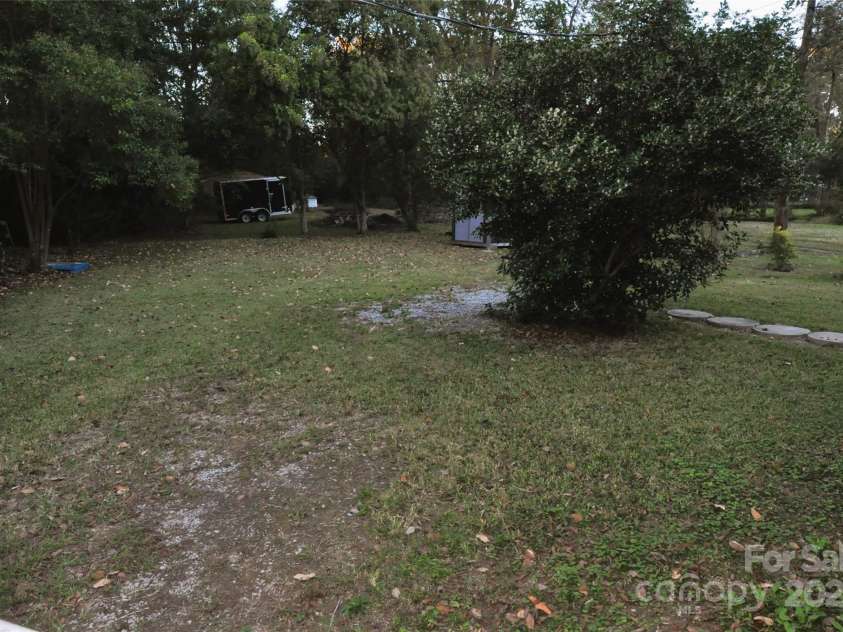 152 Saluda Street, Chester, SC 29706.  MLS# CAR4313339, YatesRealty ID 377. 